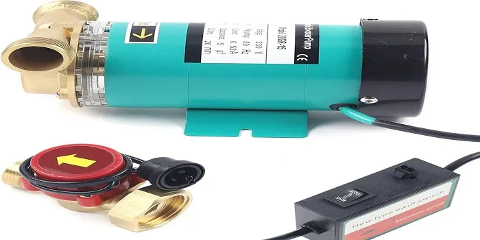 علت داغ شدن پمپ آب خانگی + 8 راهکار برای رفع آن _ تصویر یک پمپ آب با رنگ سبز